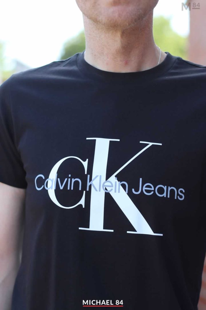 Calvin Klein CK Logo T Shirt Review Close Up - Michael 84