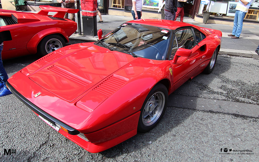 classic-ferrari-2