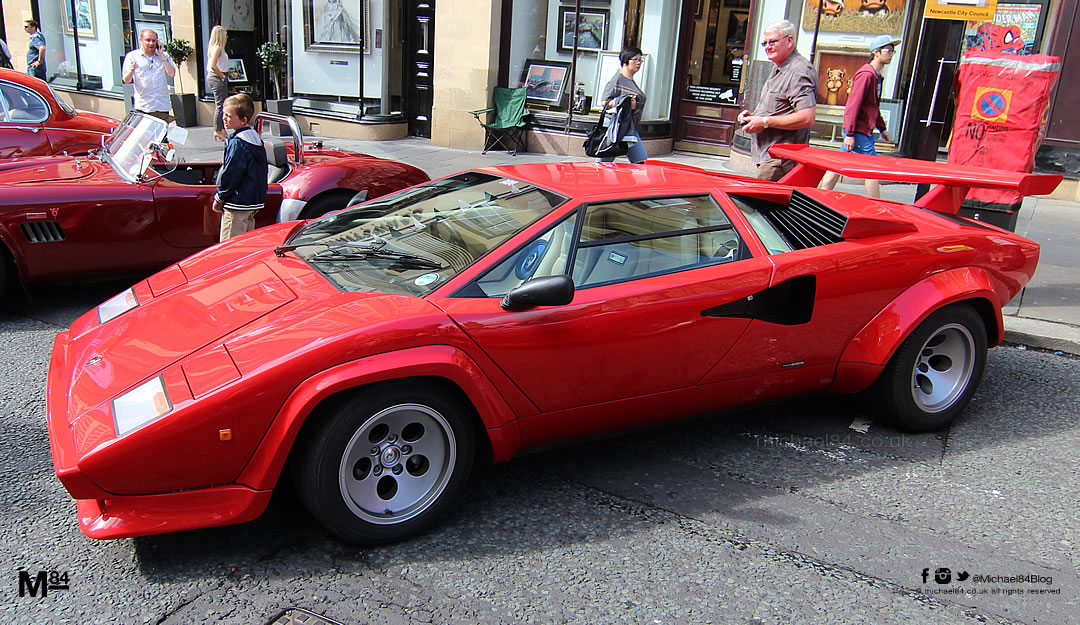 classic-ferrari-3