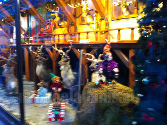 Fenwick Christmas Window 2010 - Scene 1