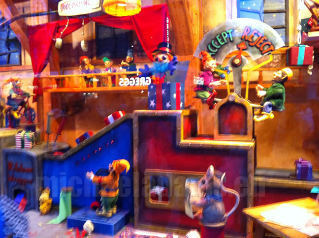 Fenwick Christmas Window 2010 - Scene 2