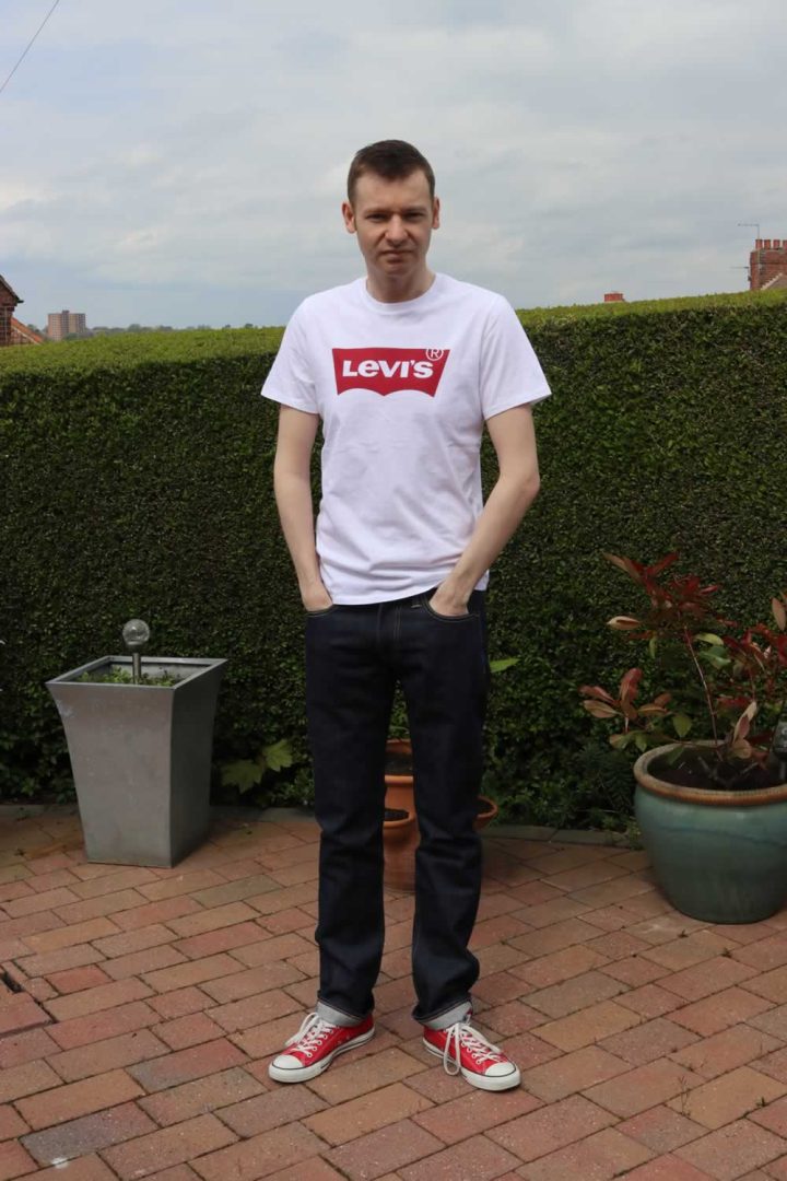 Levi's Logo T-Shirt And Jeans Outfit