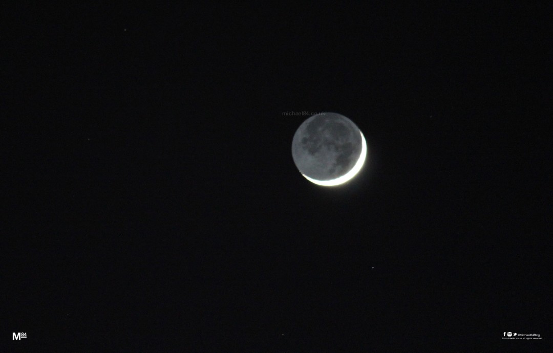 moon-waxing-crescent-earthshine-1