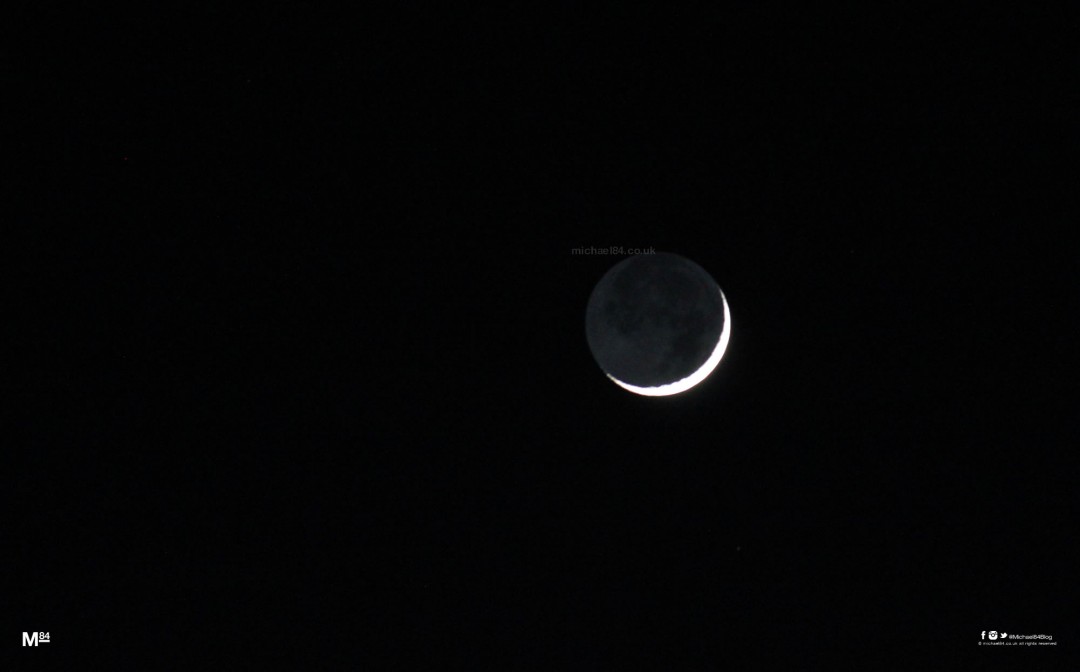 moon-waxing-crescent-earthshine-2
