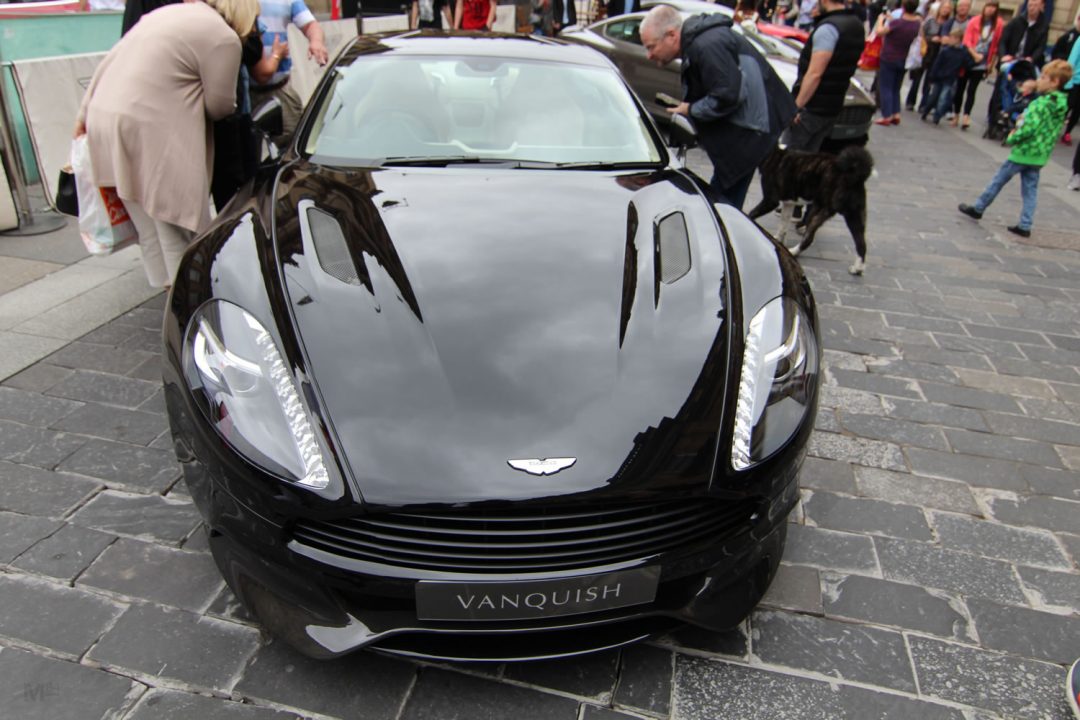 ne1-motor-show-2016-aston-martin-vanquish