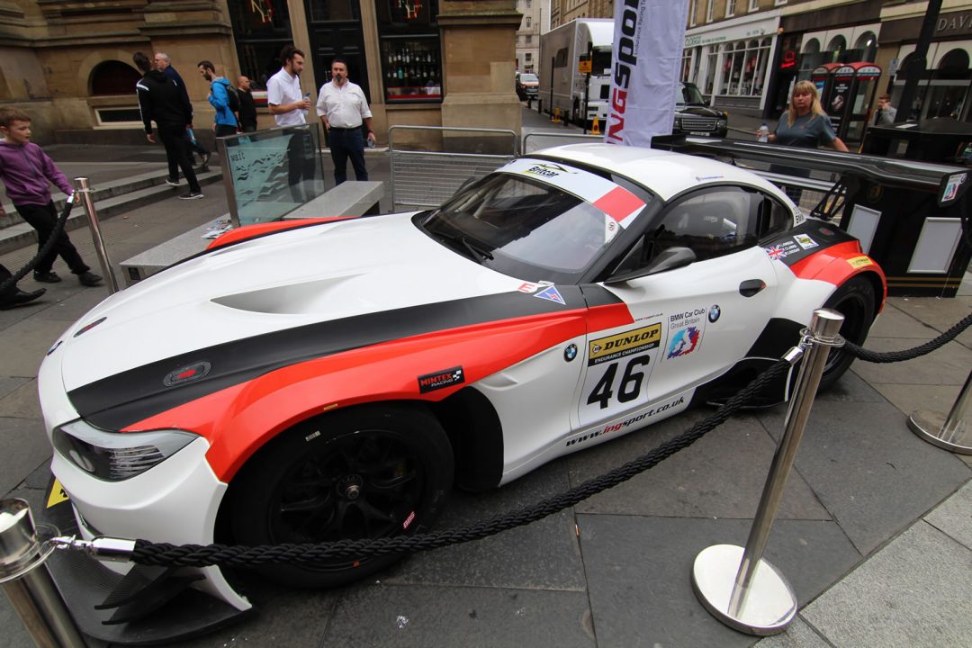 ne1-motor-show-2016-bmw-racing