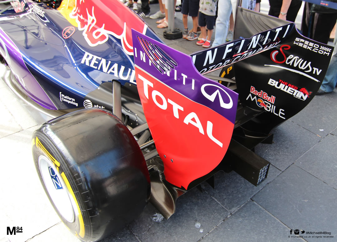ne1-motor-show-f1-redbull-3