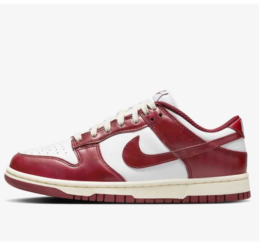 Nike Dunk Low Red White
