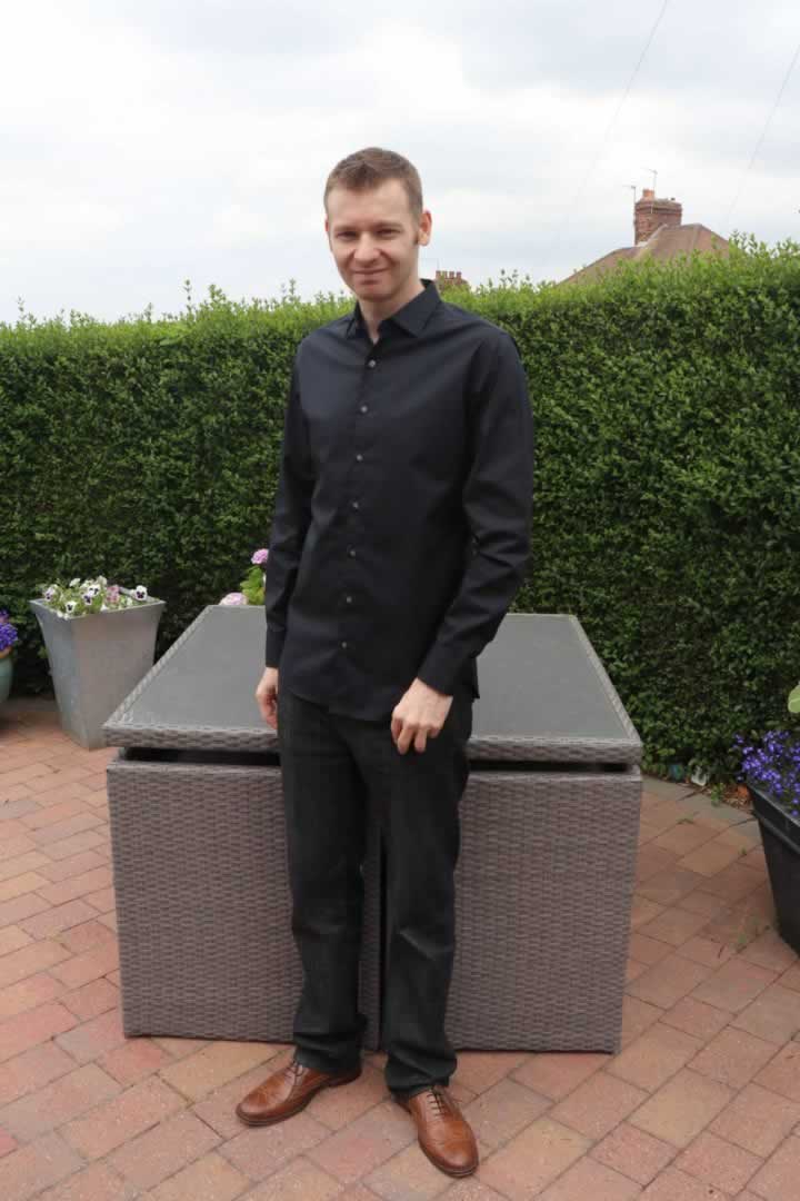 Smart Casual Jeans - I am wearing a black button up shirt with black jeans from Nudie and a pair of brogue shoes