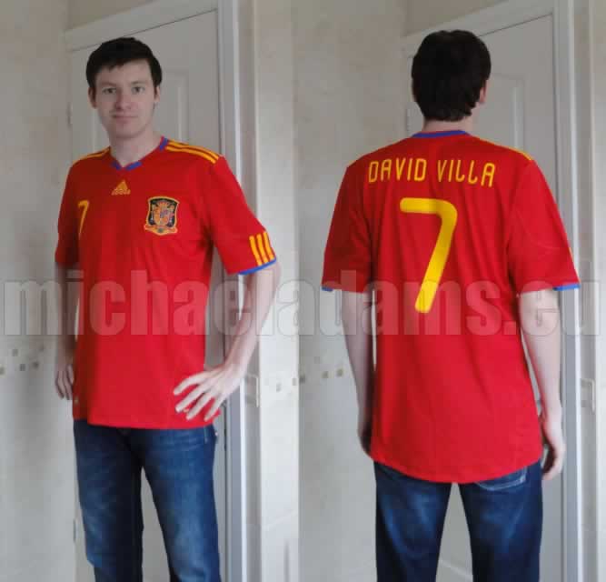 Me in 2010 wearing Spain home shirt